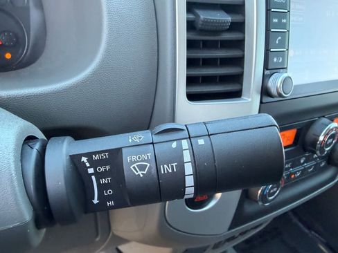 Certified 2020 Nissan Frontier SV w/ Midnight Edition Floor Mats RWD image 25