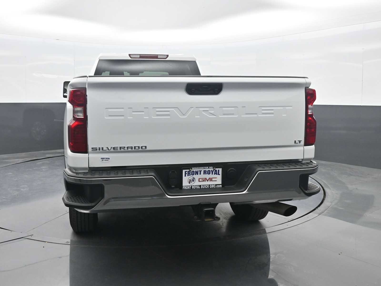 Used 2025 Chevrolet Silverado 2500 LT w/ Convenience Package AWD/4WD image 6
