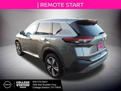 Used 2021 Nissan Rogue SL w/ Premium Package image 6