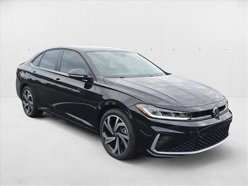 New 2025 Volkswagen Jetta SEL image 9