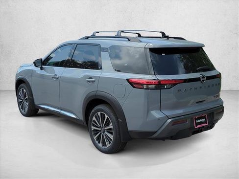 New 2026 Nissan Pathfinder Platinum AWD/4WD image 5