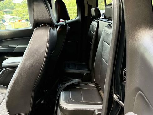 Certified 2017 Chevrolet Colorado Z71 AWD/4WD image 12