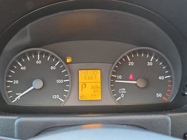Used 2016 Mercedes-Benz Sprinter 2500 image 11
