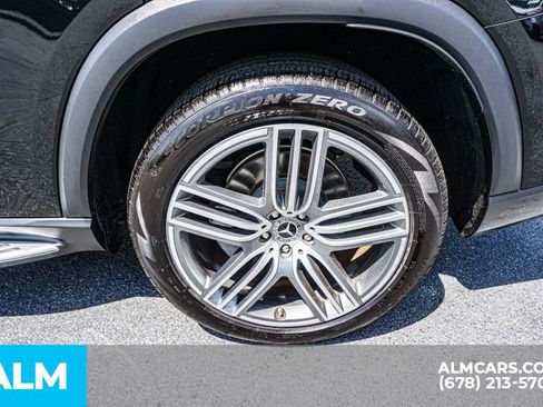 Used 2024 Mercedes-Benz GLS 450 4MATIC image 17
