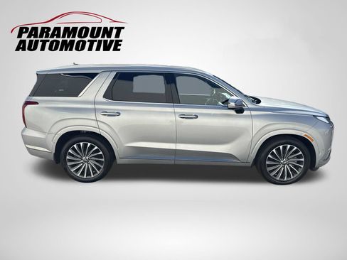 Used 2023 Hyundai Palisade Calligraphy w/ Cargo Package FWD image 8