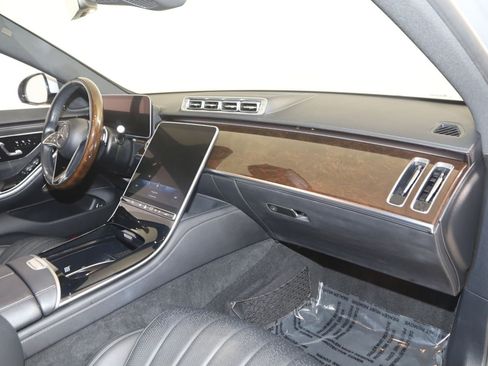 Used 2022 Mercedes-Benz S 500 4MATIC image 54
