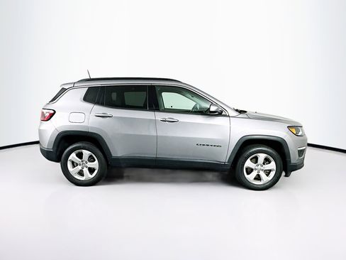 Used 2018 Jeep Compass Latitude w/ Popular Equipment Group image 10