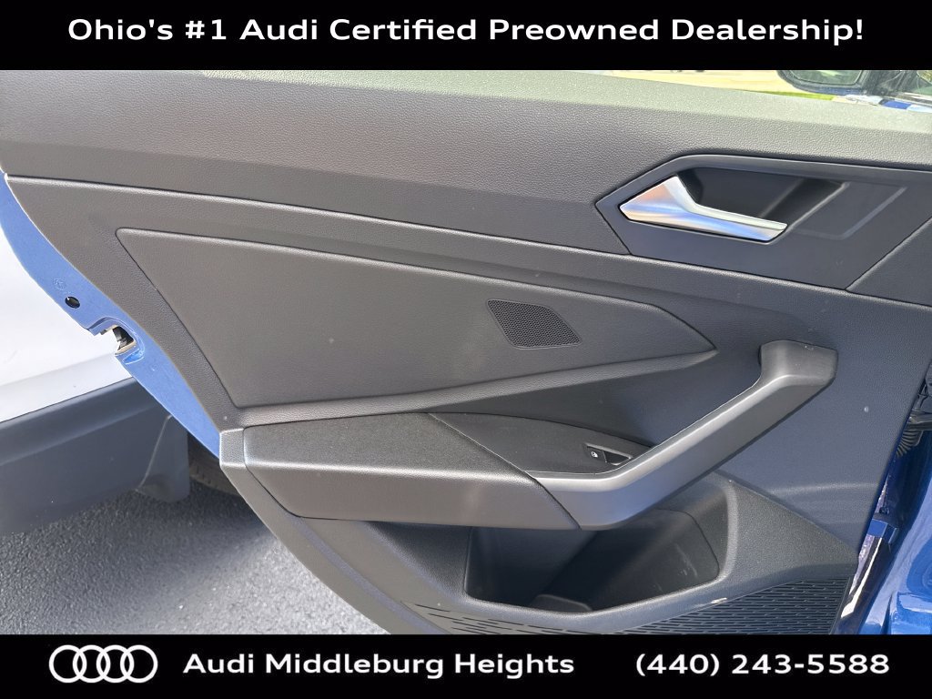 Used 2024 Volkswagen Jetta SE w/ Panoramic Sunroof Package FWD image 19