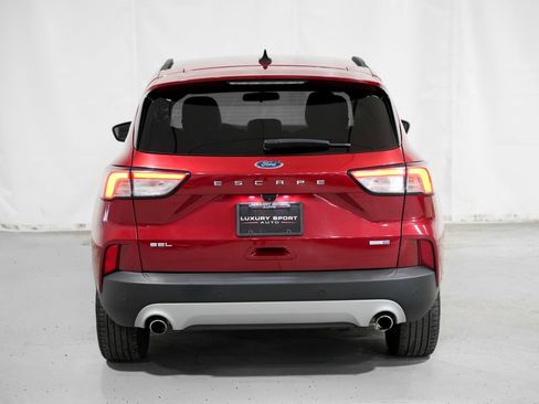 Used 2020 Ford Escape SEL AWD/4WD image 4