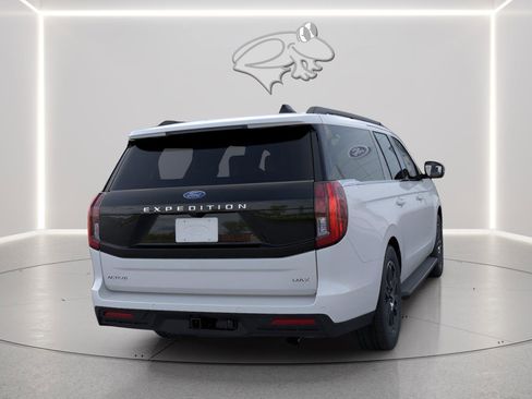 New 2026 Ford Expedition Max Active image 10