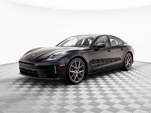 New 2026 Porsche Panamera 4 image 1