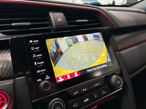 Used 2021 Honda Civic Type R Limited image 19