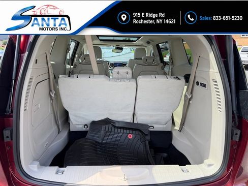 Used 2019 Chrysler Pacifica Limited w/ Advanced Safetytec Group FWD image 16