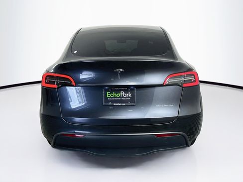 Used 2025 Tesla Model Y Long Range AWD/4WD image 7