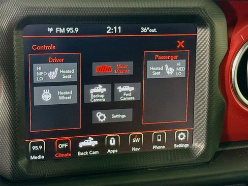Used 2021 Jeep Gladiator Rubicon AWD/4WD image 14