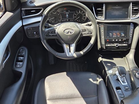 Used 2020 INFINITI QX50 Luxe image 10