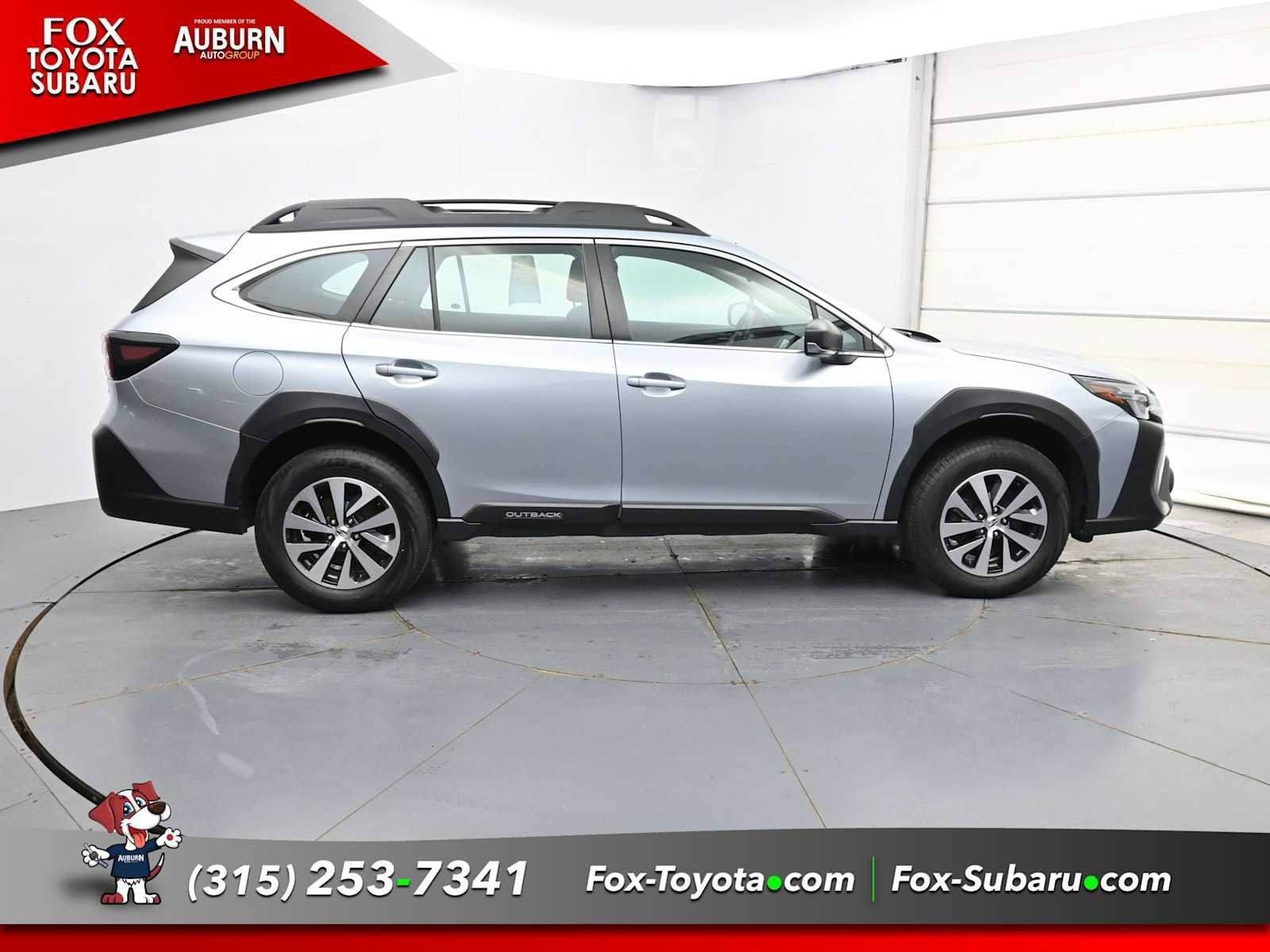 Used 2024 Subaru Outback AWD/4WD image 17
