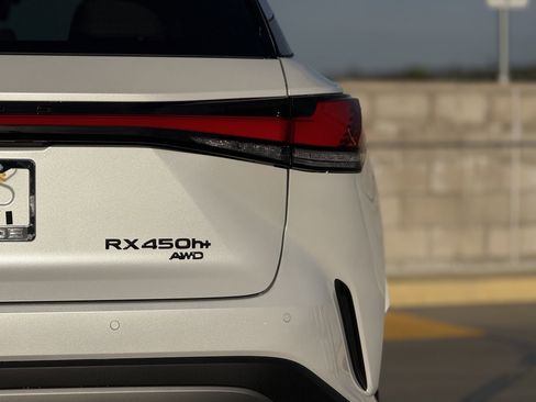 New 2026 Lexus RX 450h AWD image 12