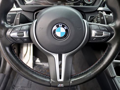 Used 2018 BMW M4 Coupe RWD image 20