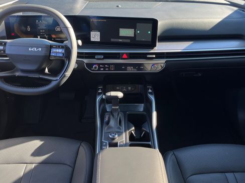 New 2026 Kia Sorento S FWD image 10
