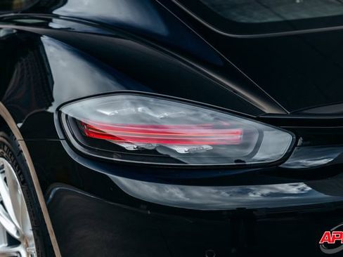 Used 2017 Porsche 718 Cayman image 57