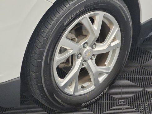 Used 2021 Chevrolet Equinox LT FWD image 31