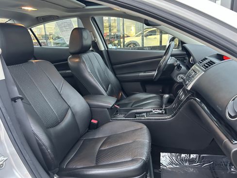 Used 2009 MAZDA MAZDA6 s Grand Touring w/ Moonroof & Bose Pkg image 26