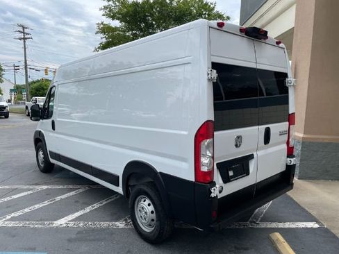 Used 2023 RAM ProMaster 2500 FWD image 6