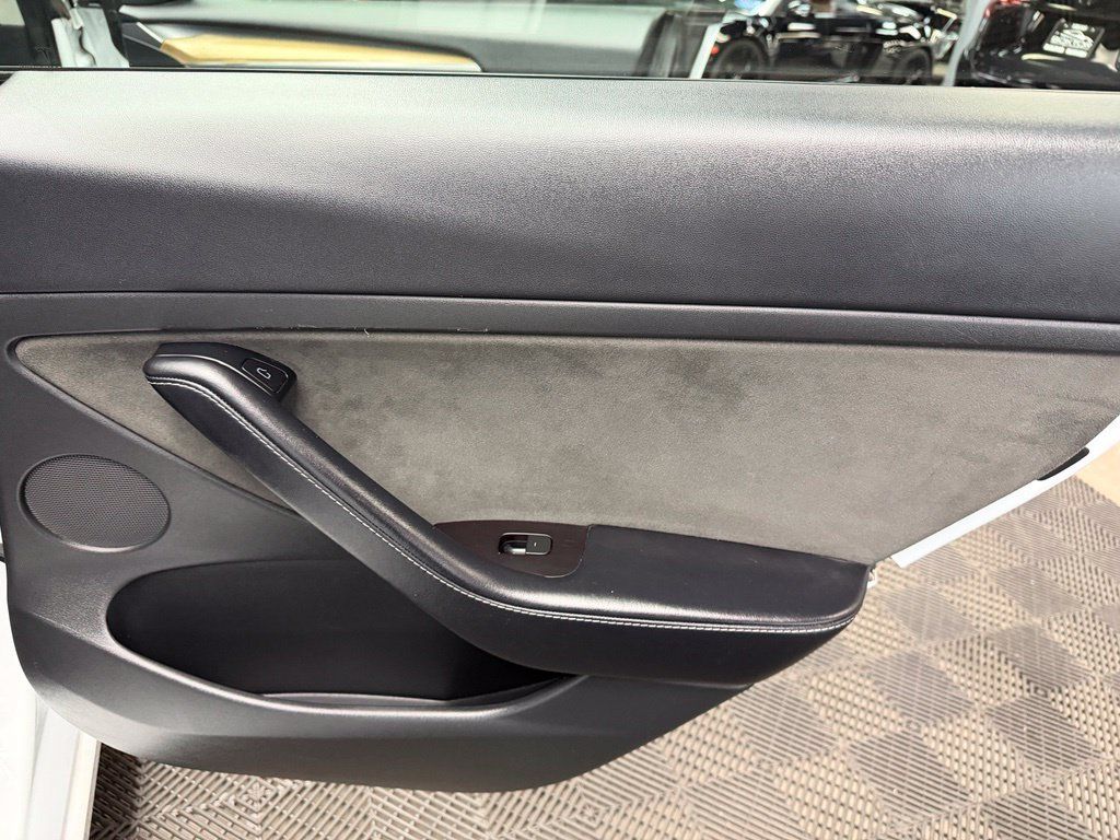 Used 2022 Tesla Model 3 RWD image 44