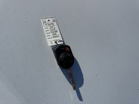 Used 2017 Ford Escape SE image 10