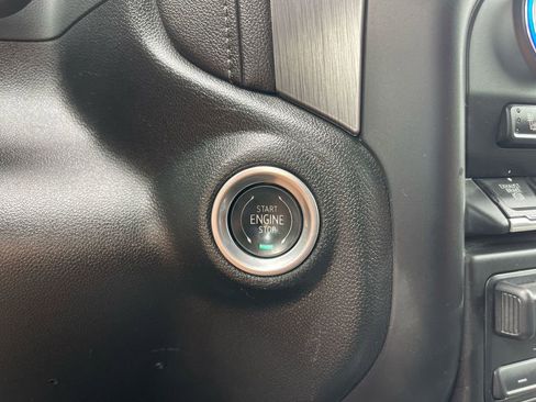 Used 2020 GMC Sierra 3500 Denali w/ Denali Ultimate Package image 25