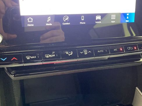 New 2025 Jeep Wagoneer Series II image 19