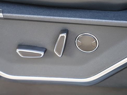 Used 2023 Ford F150 Raptor w/ Blue Interior Package image 36