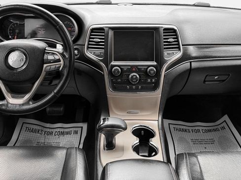 Used 2015 Jeep Grand Cherokee Limited w/ Luxury Group II image 16
