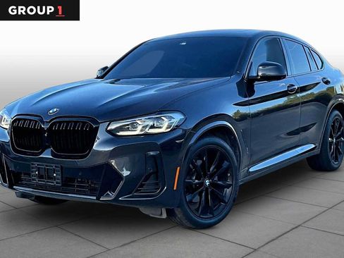 Used 2022 BMW X4 xDrive30i w/ Parking Assistance Package AWD/4WD image 1