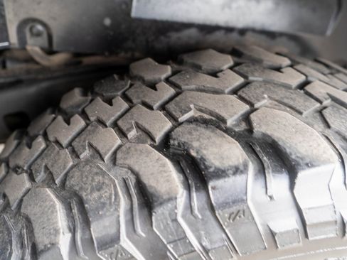 Used 2017 Jeep Wrangler Sport w/ Quick Order Package 24S image 30