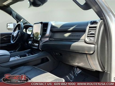 Used 2019 RAM 1500 Limited AWD/4WD image 12