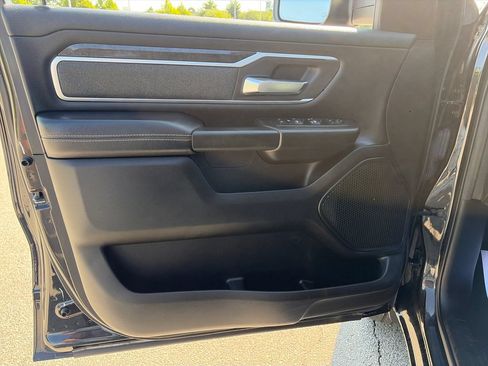Used 2019 RAM 1500 Big Horn AWD/4WD image 13