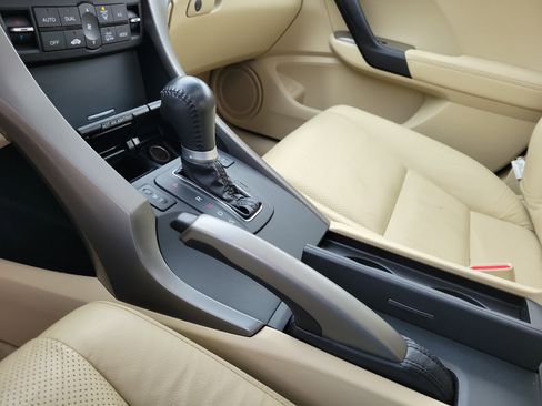 Used 2009 Acura TSX Tech Pkg image 30