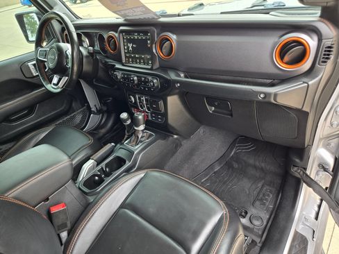 Used 2021 Jeep Gladiator Mojave AWD/4WD image 25