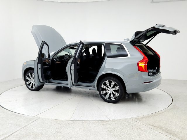 New 2025 Volvo XC90 B6 Plus w/ Protection Package Premier AWD/4WD image 12