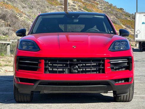 New 2026 Porsche Cayenne S image 11