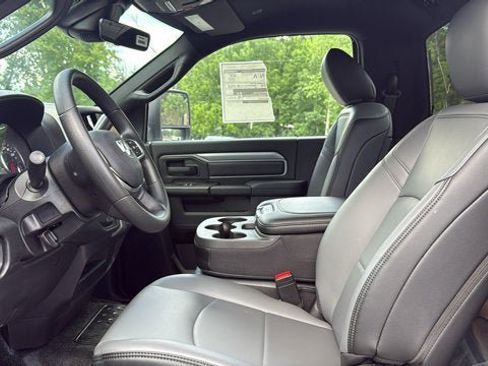 New 2026 RAM 5500 Tradesman AWD/4WD image 8