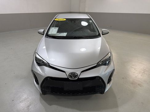 Used 2018 Toyota Corolla SE w/ Body Protection Package FWD image 3