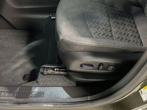 Used 2024 Chevrolet Equinox LT w/ LPO, Floor Liner Package image 22
