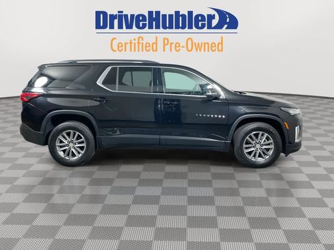 Used 2022 Chevrolet Traverse LT image 9