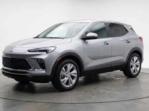 Used 2025 Buick Encore GX Preferred FWD image 3