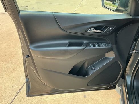 Used 2019 Chevrolet Equinox LT AWD/4WD image 7