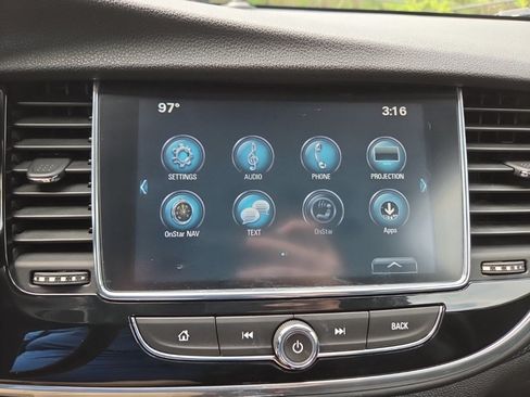 Used 2019 Buick Encore Sport Touring w/ Safety Package FWD image 20