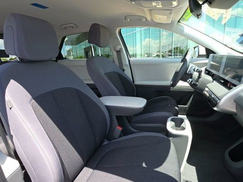 Certified 2023 Hyundai Ioniq 5 SE RWD image 9